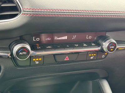 2025 Mazda Mazda3 2.5 S Carbon Edition