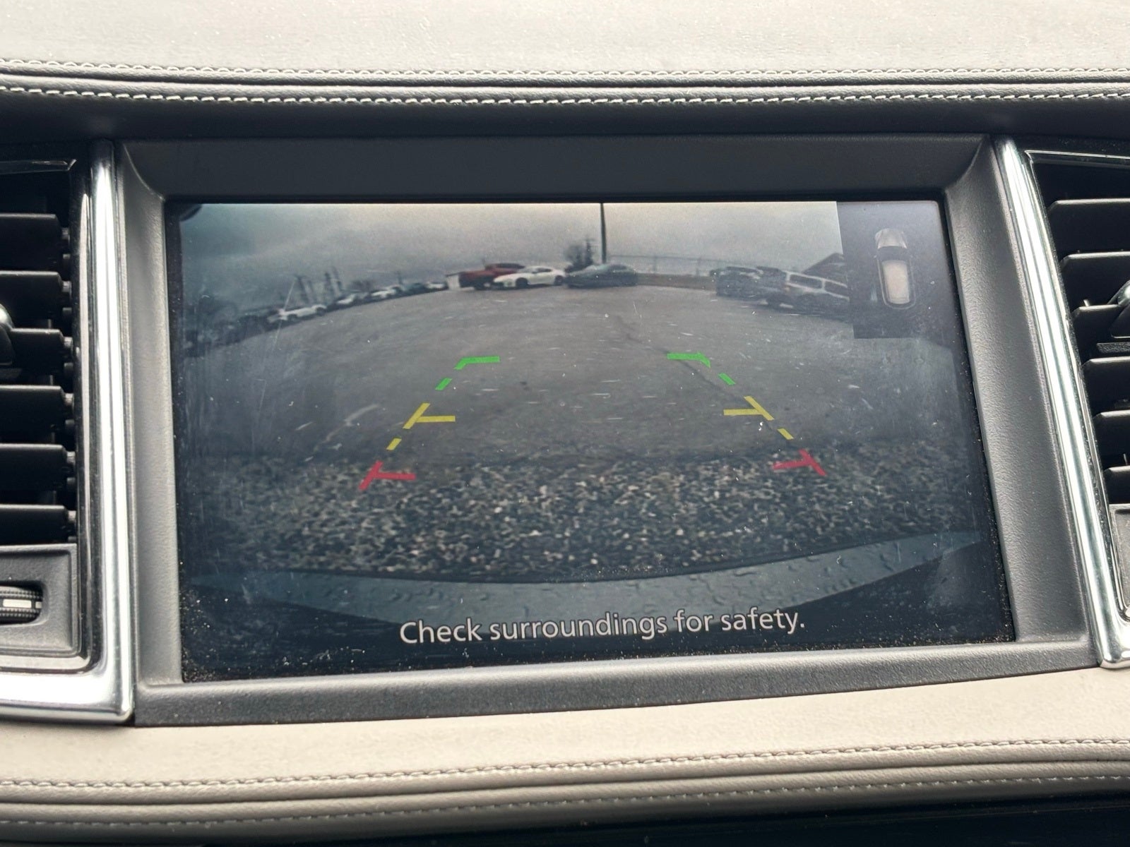 2024 INFINITI QX50 LUXE