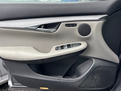 2024 INFINITI QX50 LUXE