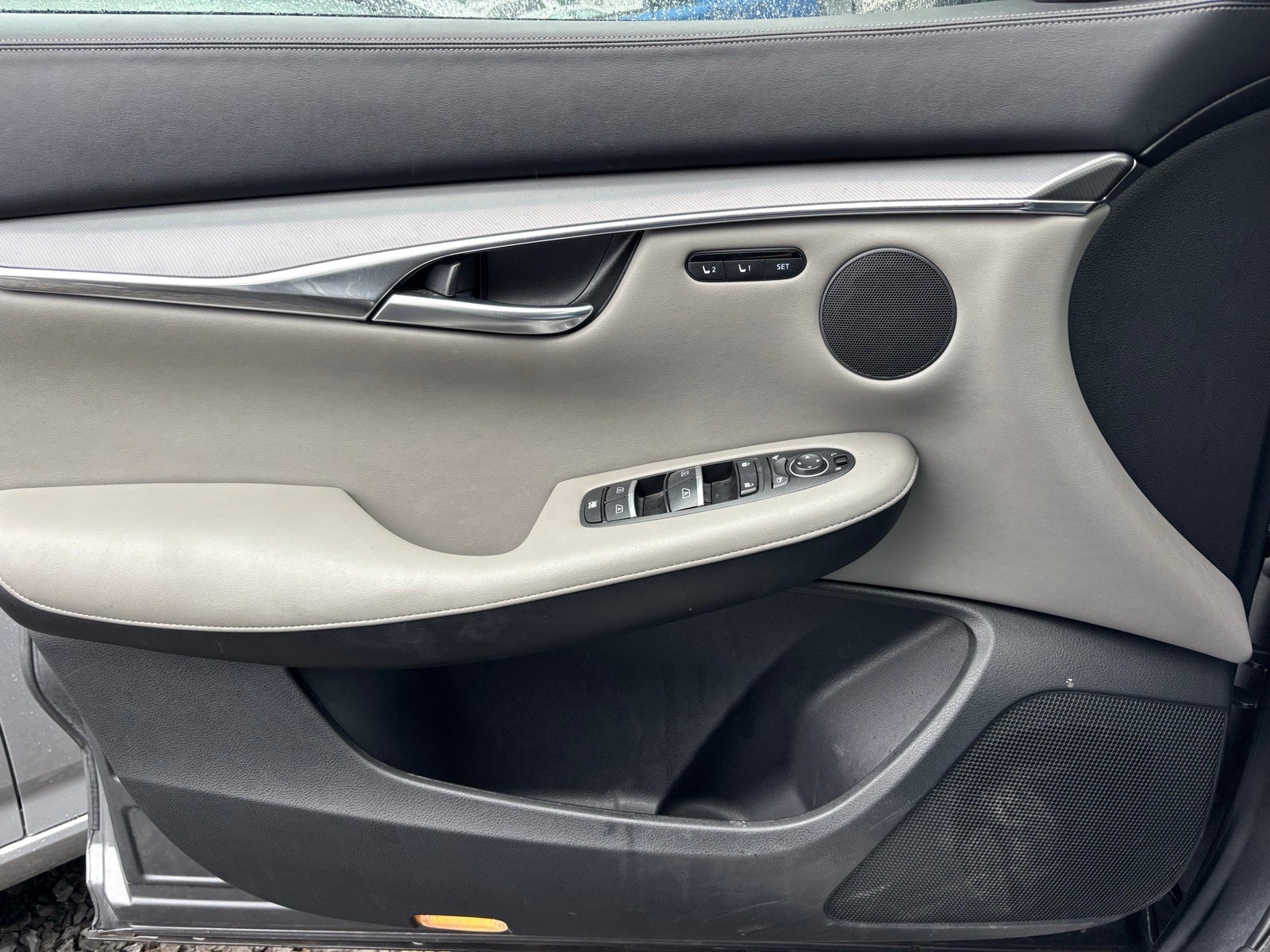 2024 INFINITI QX50 LUXE