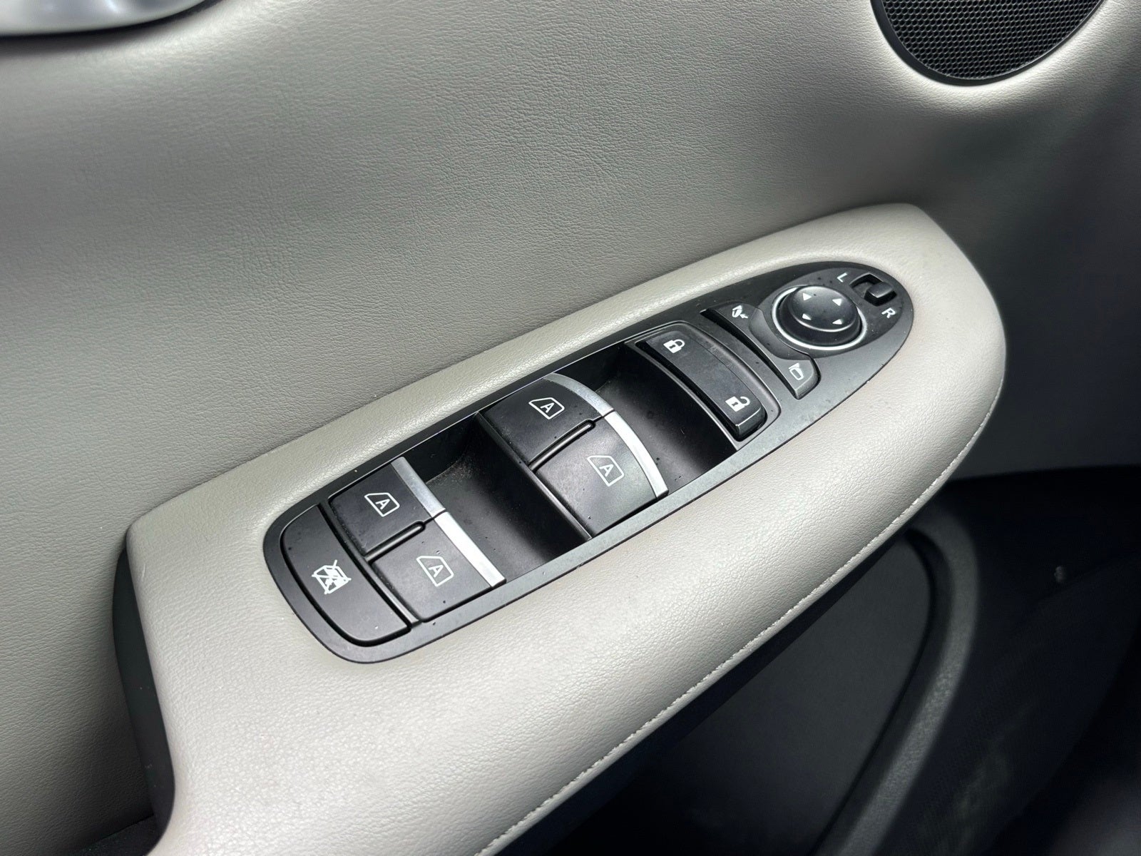 2024 INFINITI QX50 LUXE