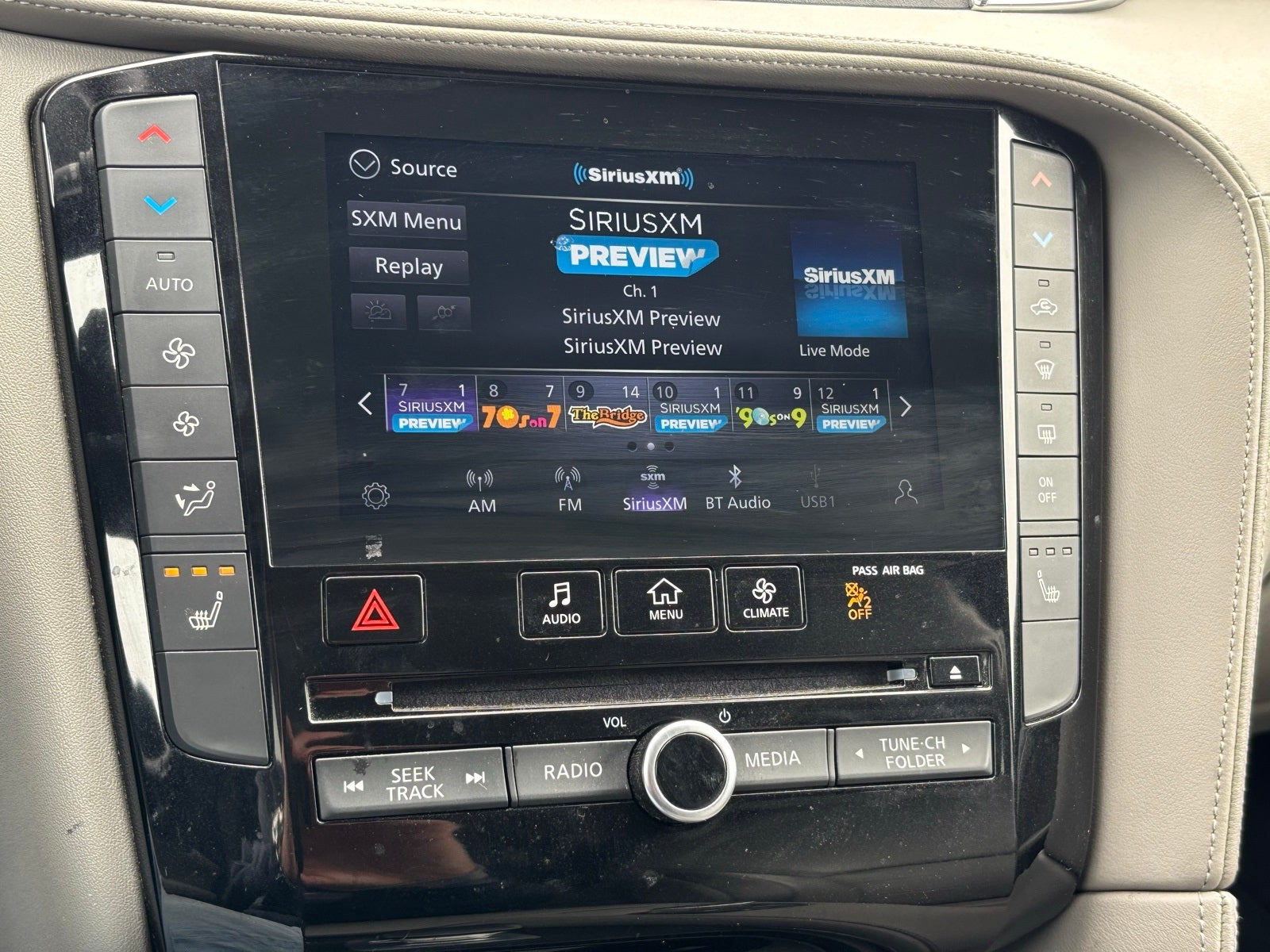 2024 INFINITI QX50 LUXE