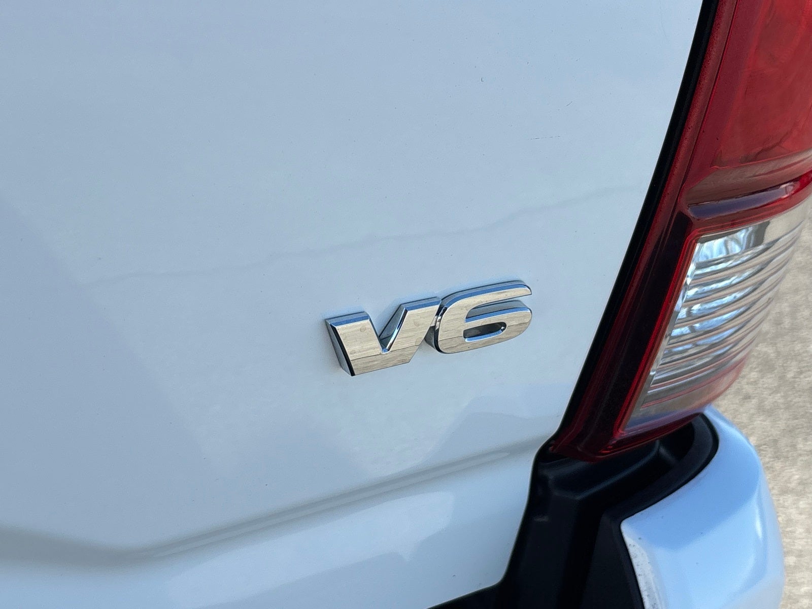 2023 Toyota Tacoma SR V6