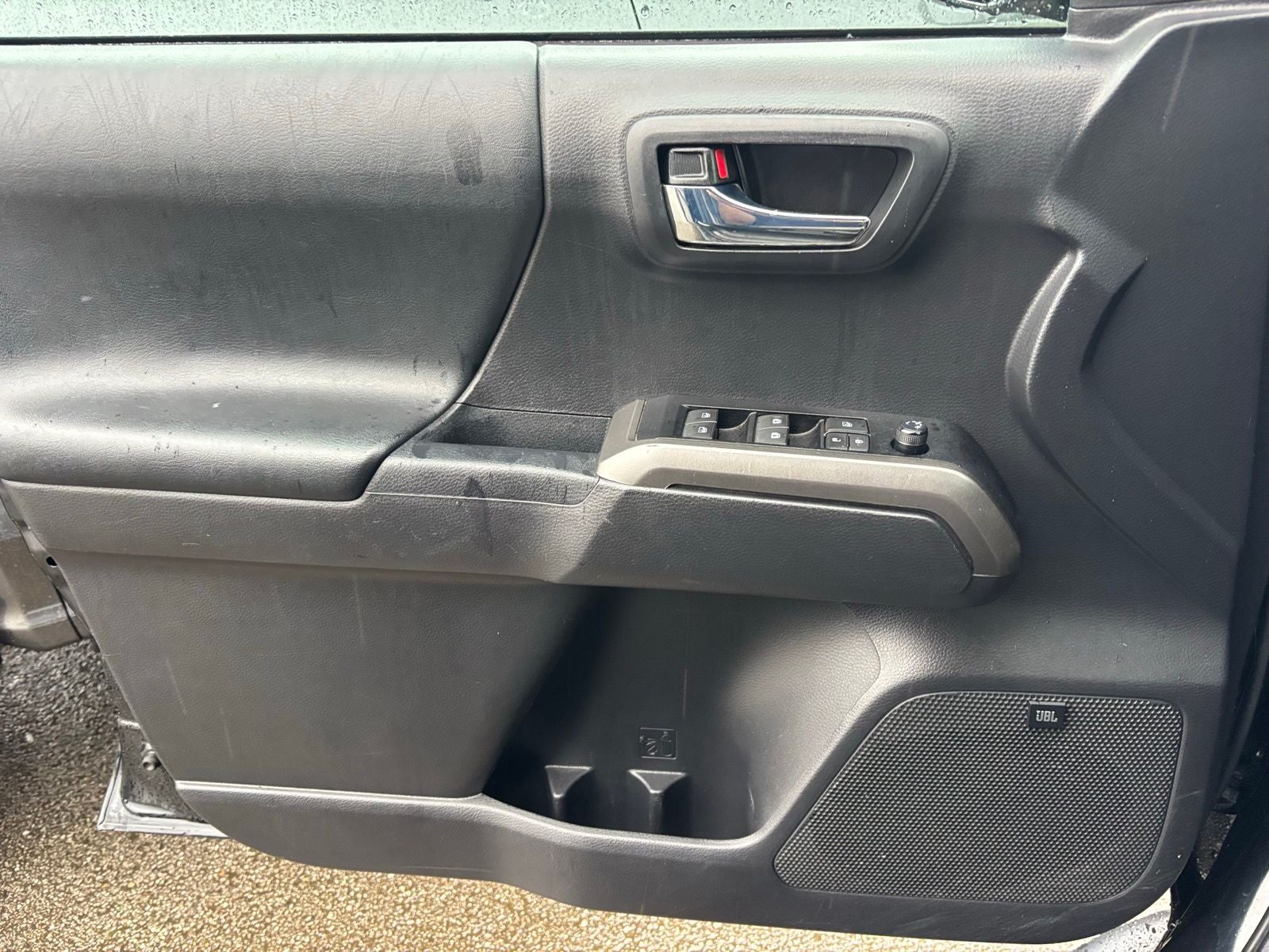 2022 Toyota Tacoma Limited V6