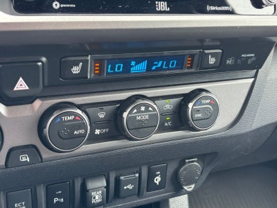 2022 Toyota Tacoma Limited V6