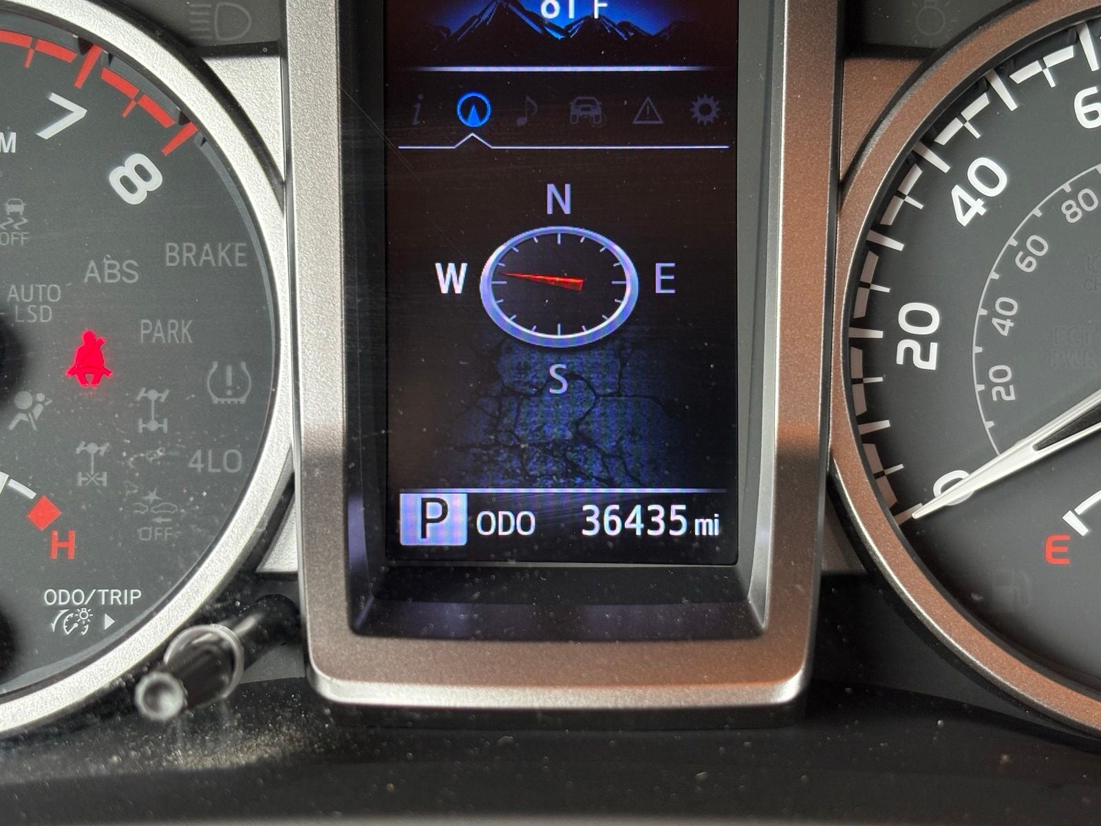 2022 Toyota Tacoma Limited V6