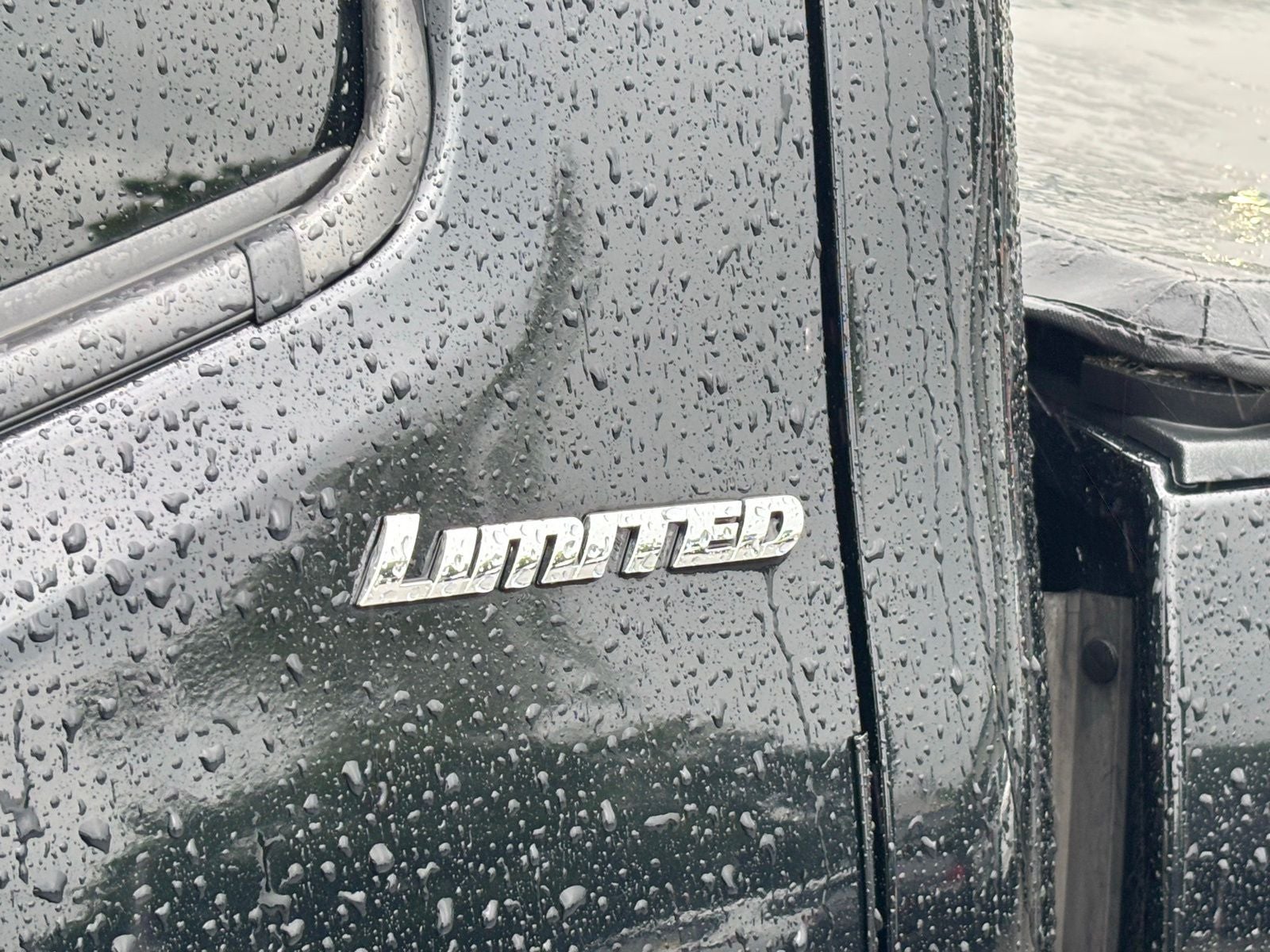 2022 Toyota Tacoma Limited V6