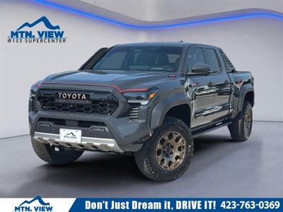 2024 Toyota Tacoma Hybrid Trailhunter