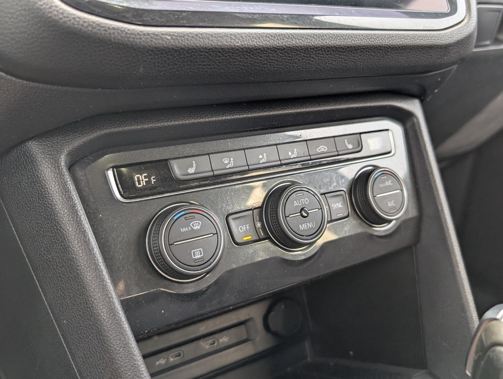 2021 Volkswagen Tiguan 2.0T SE R-Line Black