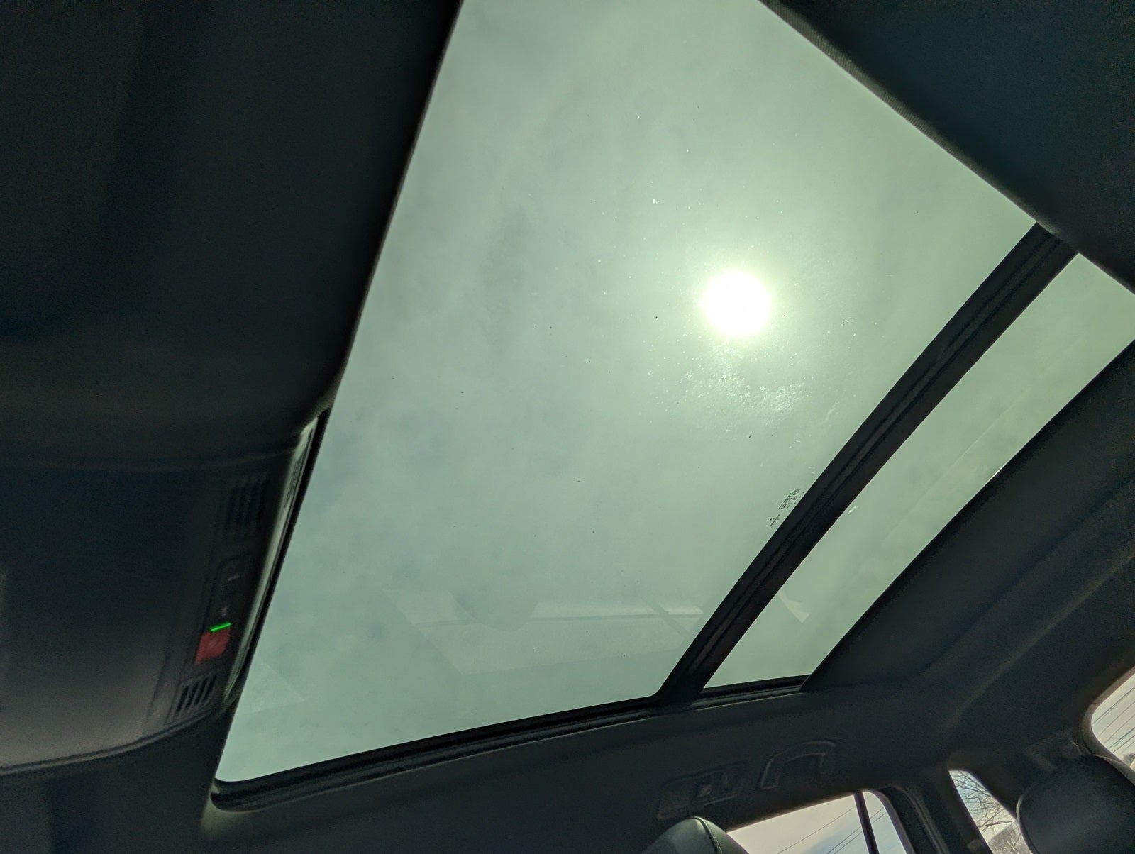 2021 Volkswagen Tiguan 2.0T SE R-Line Black