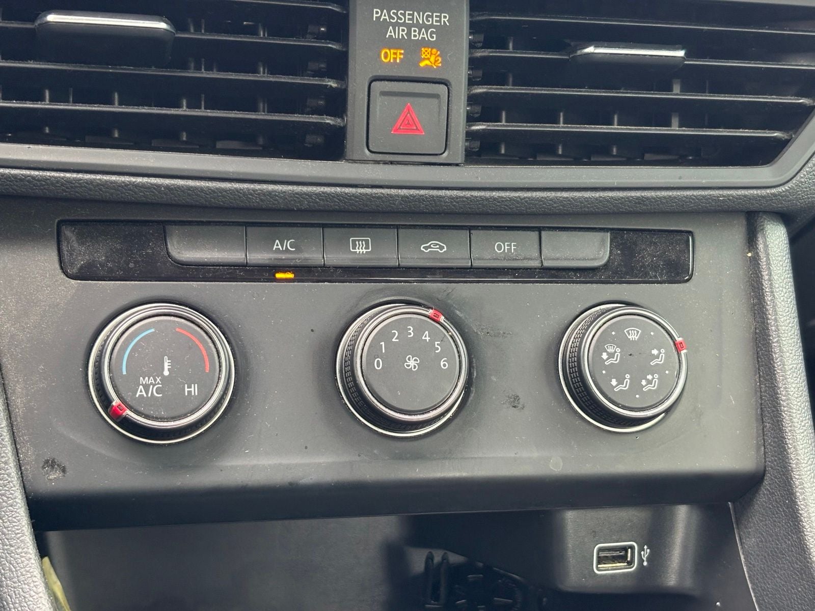 2019 Volkswagen Jetta Base