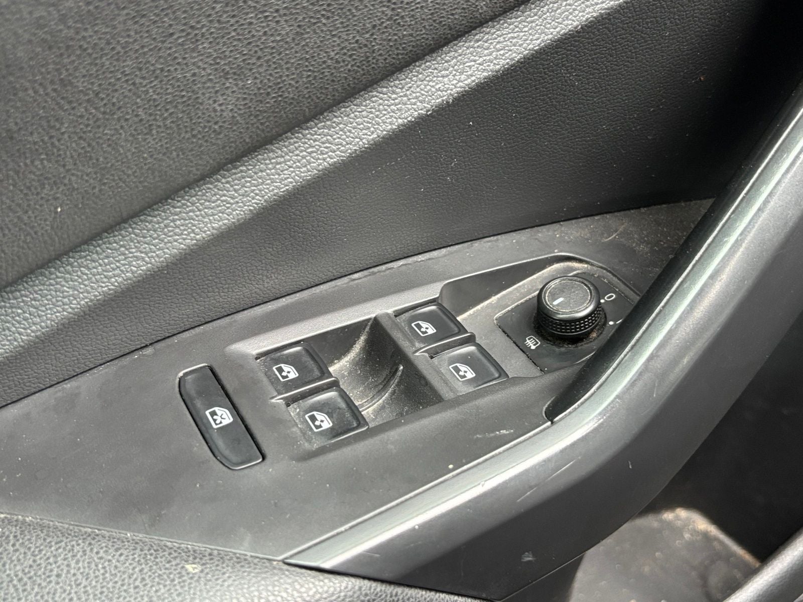 2019 Volkswagen Jetta Base