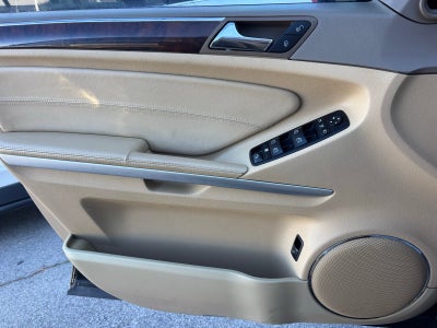 2011 Mercedes-Benz GL-Class GL 550 4MATIC®