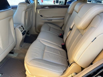 2011 Mercedes-Benz GL-Class GL 550 4MATIC®