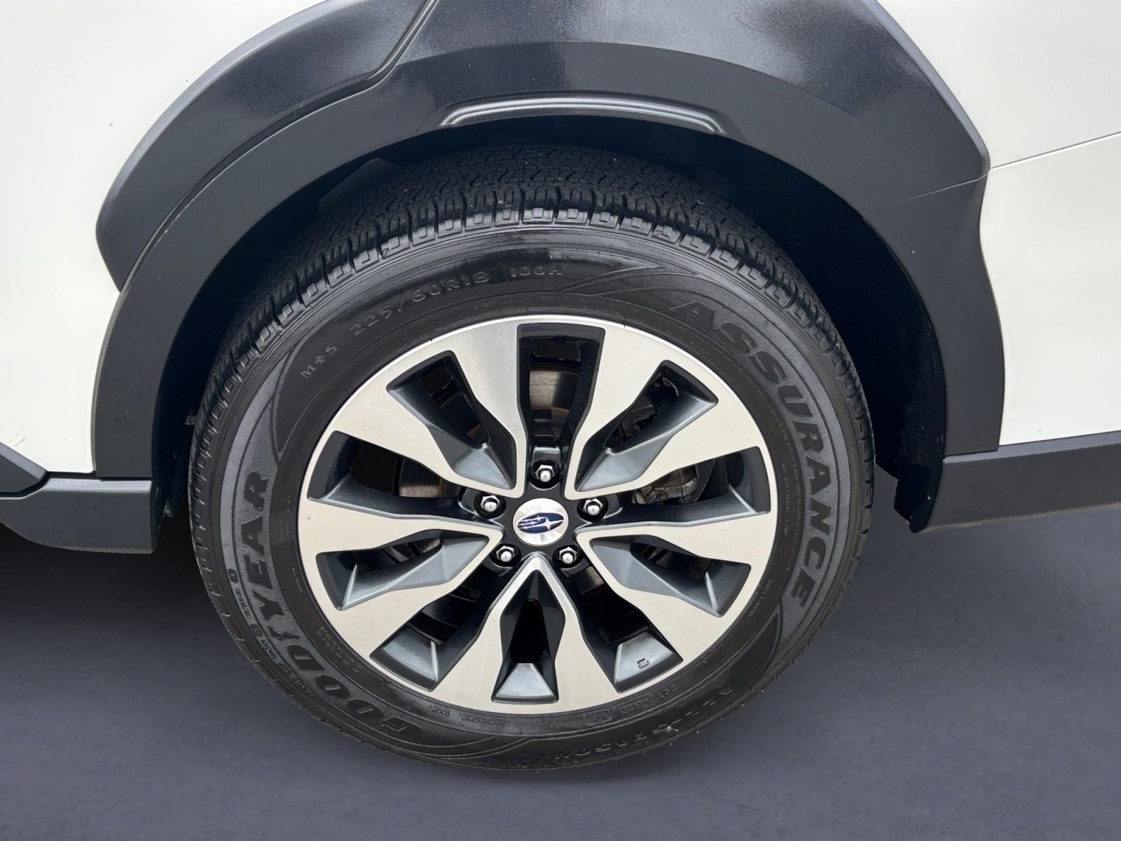 2023 Subaru Outback Touring XT