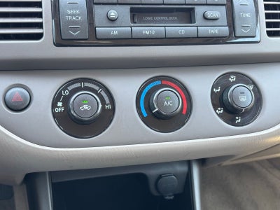 2004 Toyota Camry LE
