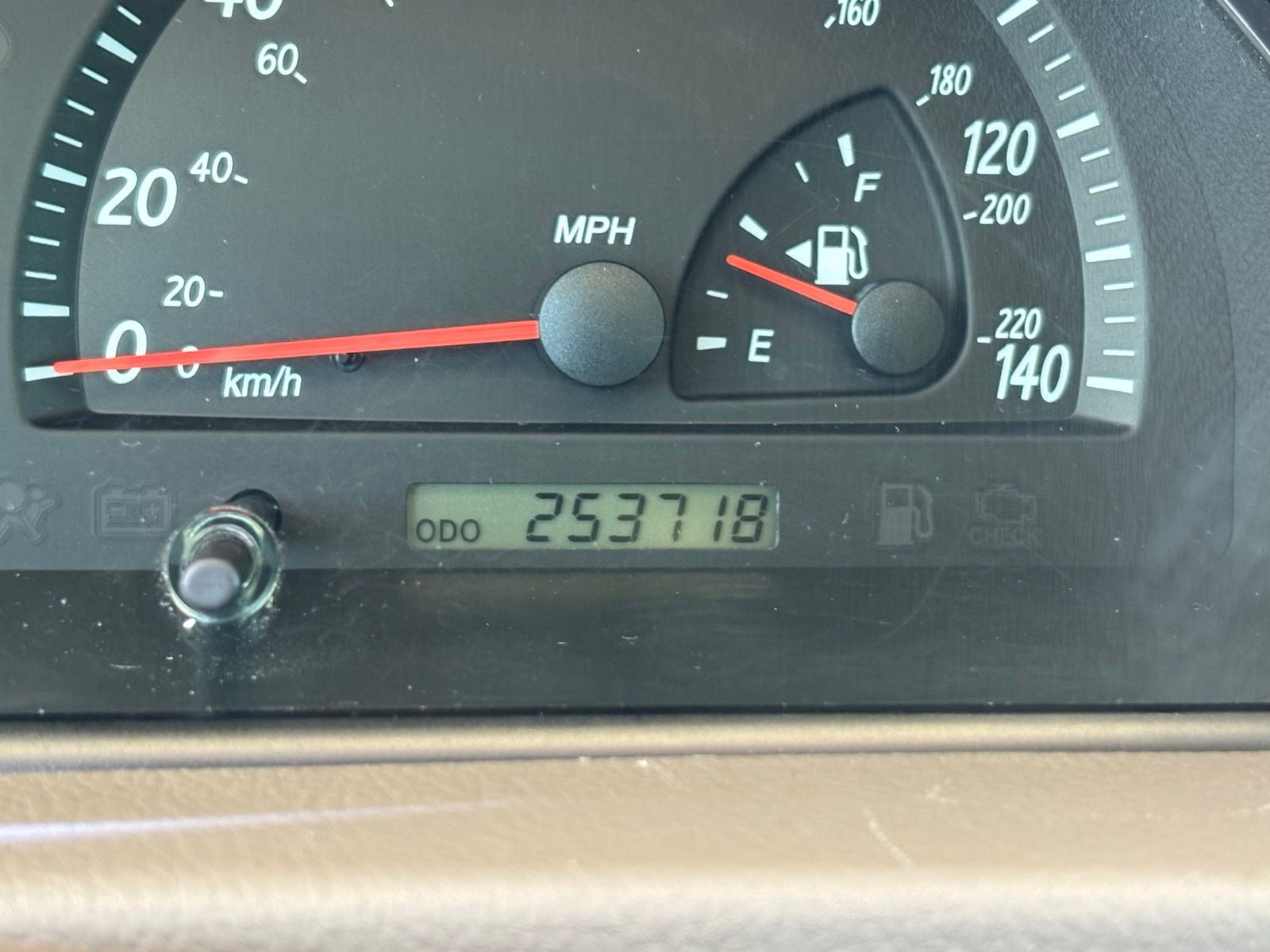 2004 Toyota Camry LE
