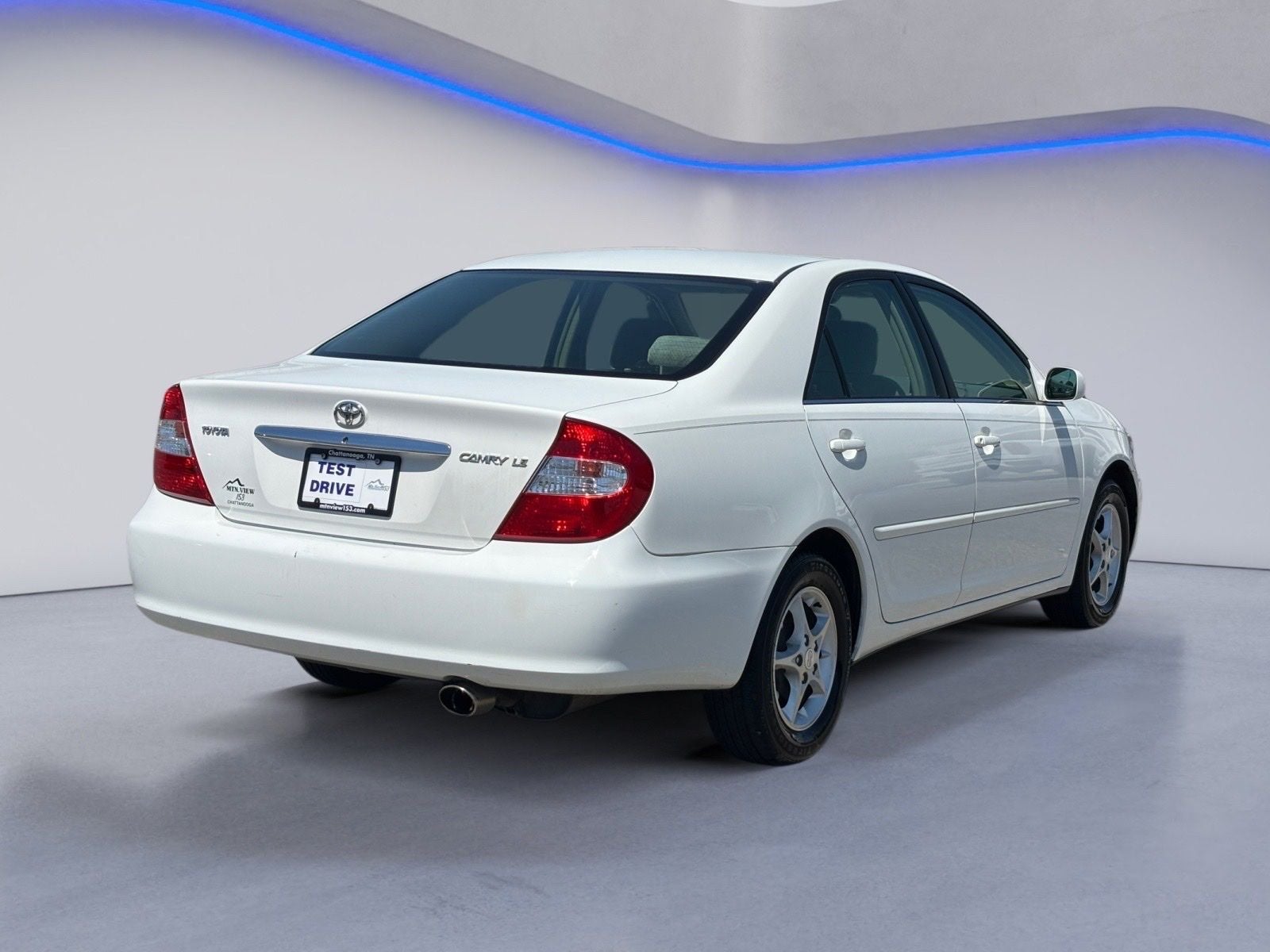 2004 Toyota Camry LE