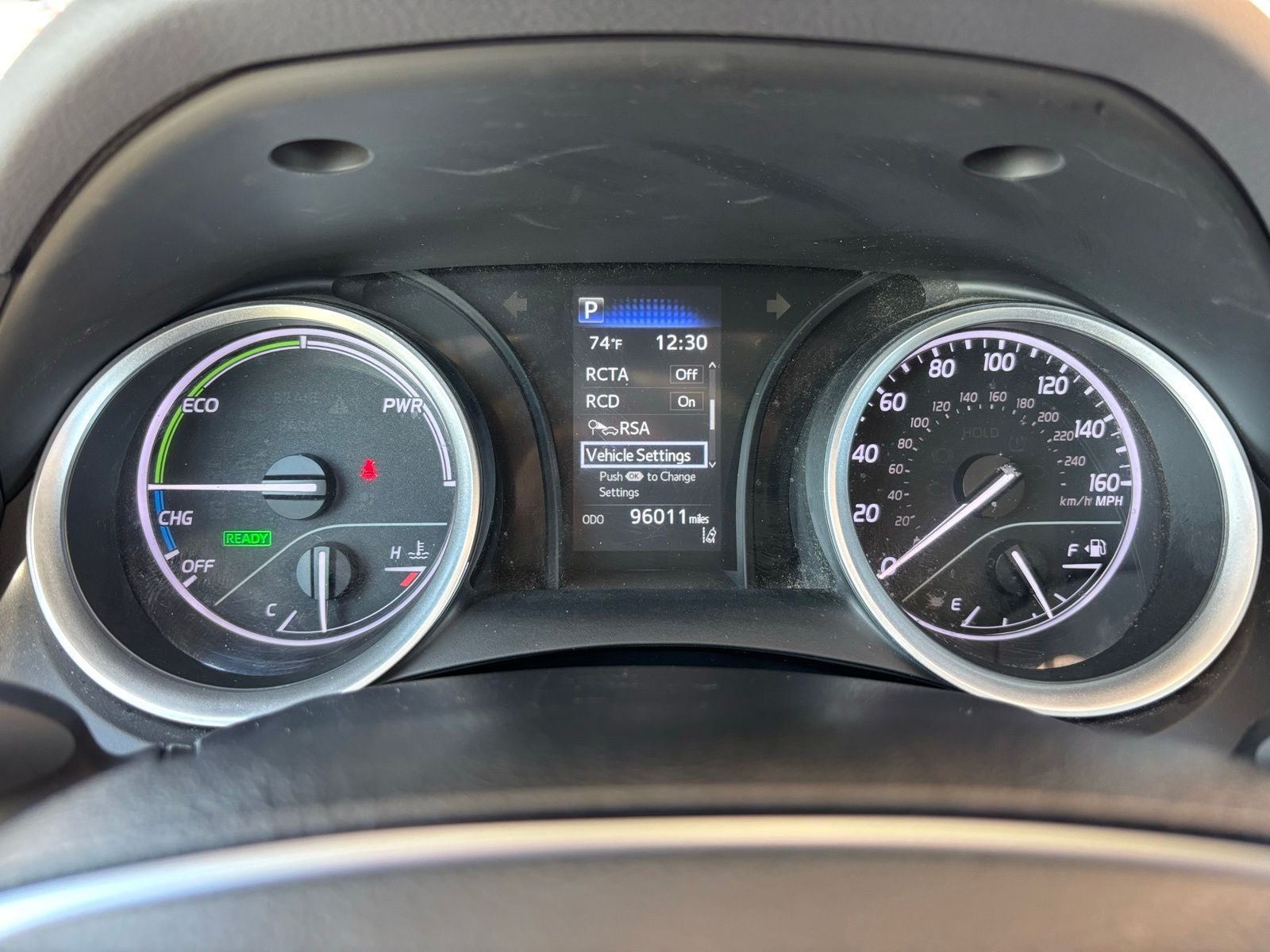 2022 Toyota Camry Hybrid LE