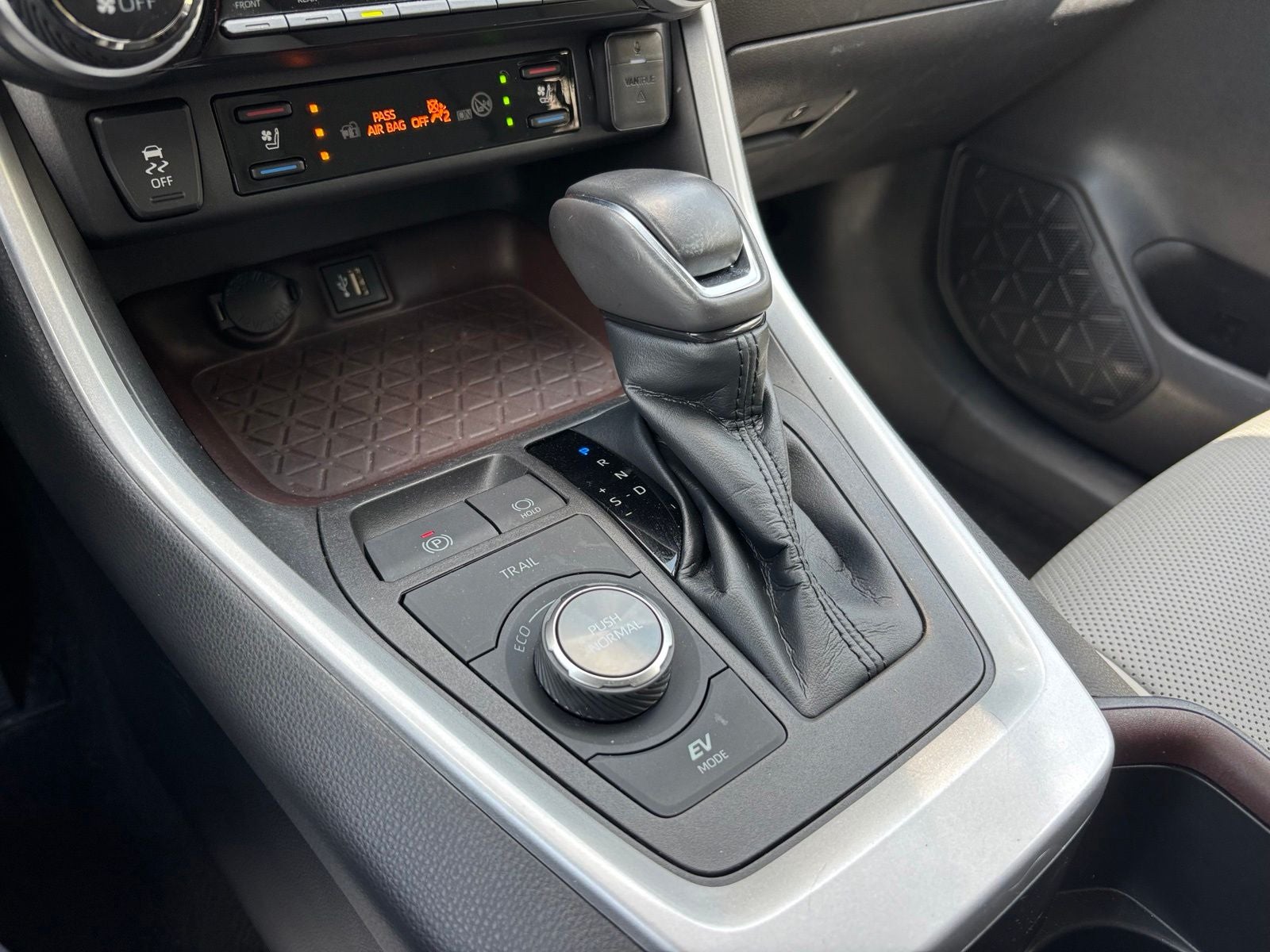 2023 Toyota RAV4 Hybrid Limited