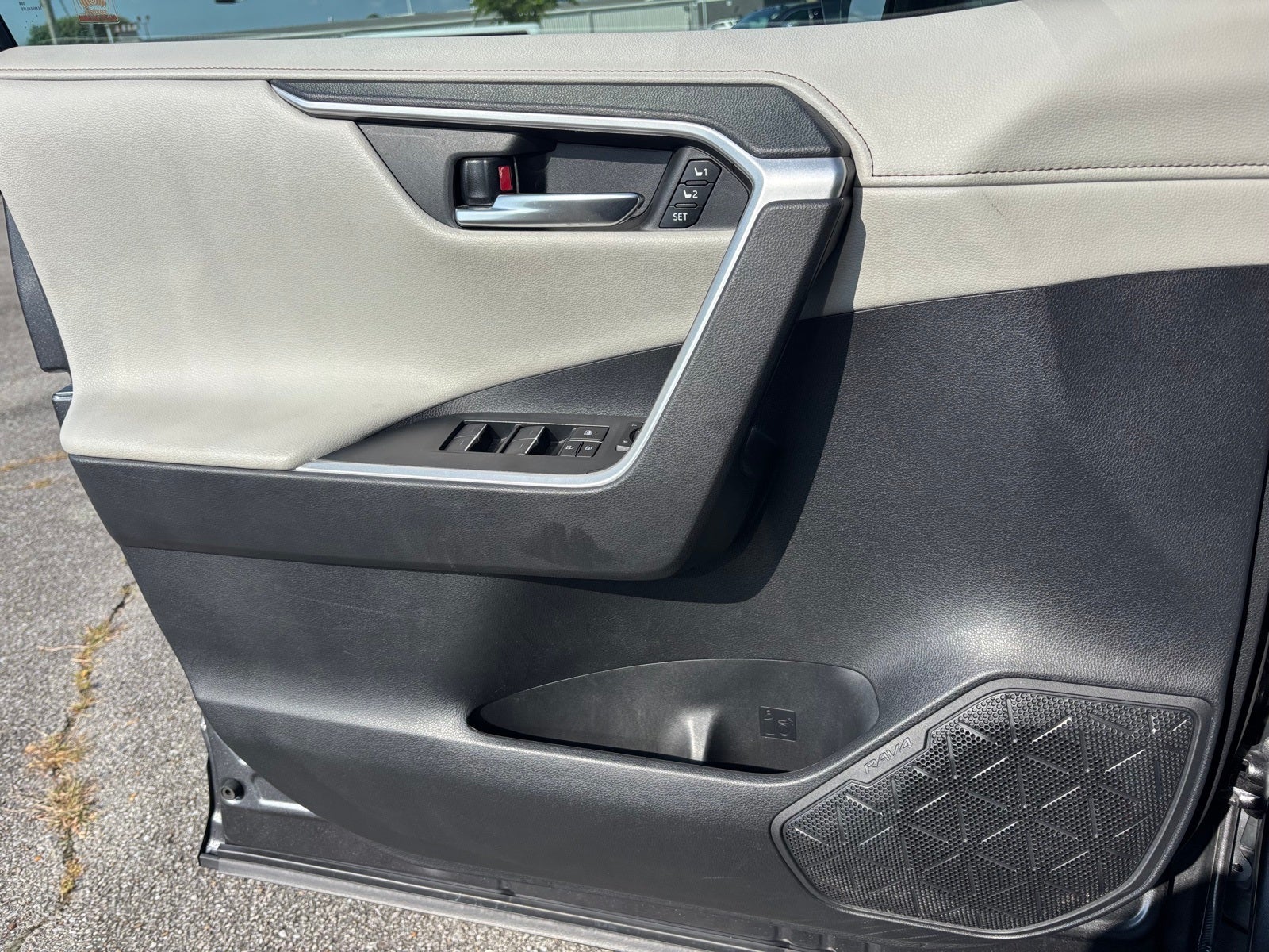 2023 Toyota RAV4 Hybrid Limited