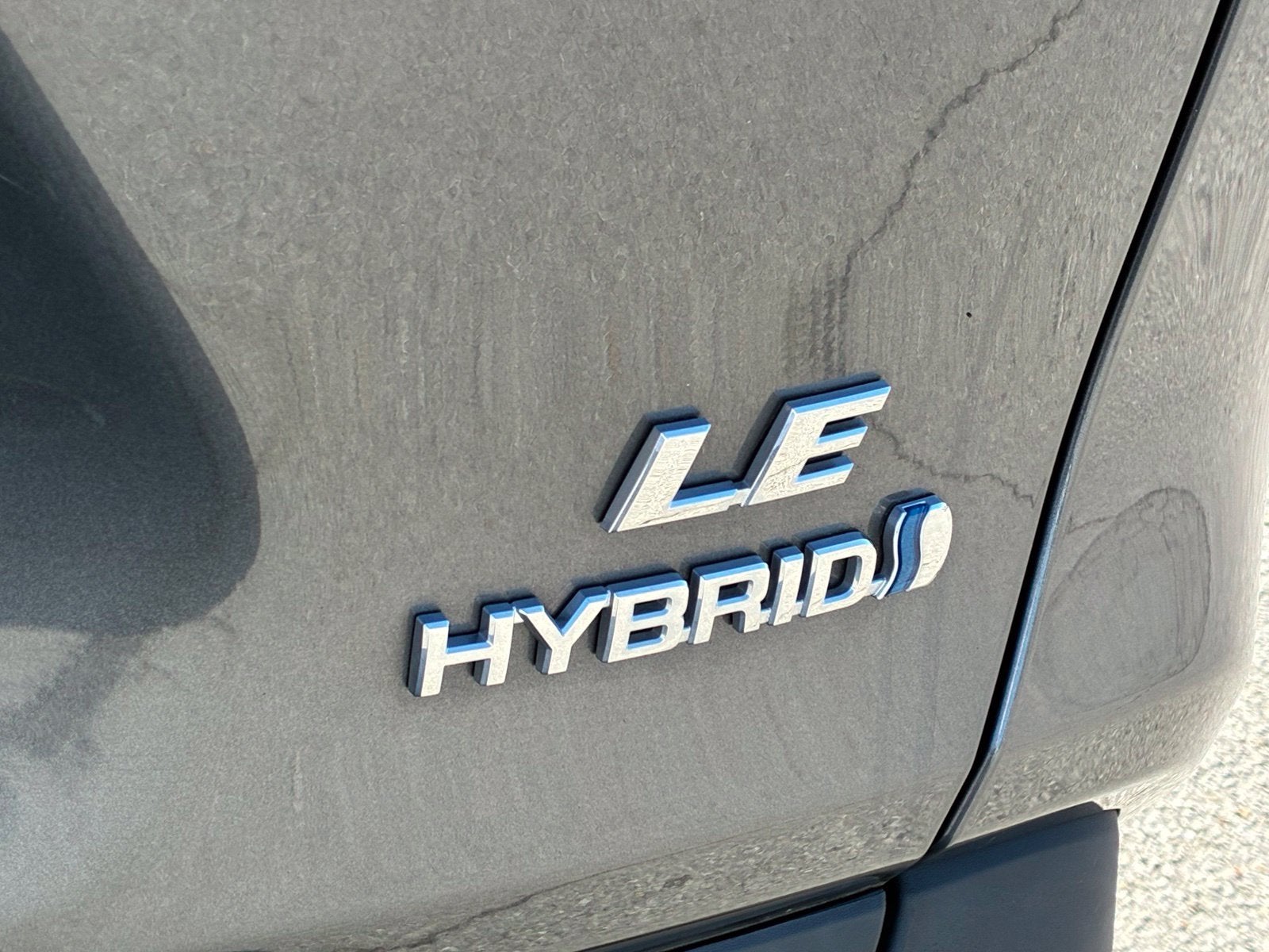 2022 Toyota RAV4 Hybrid LE
