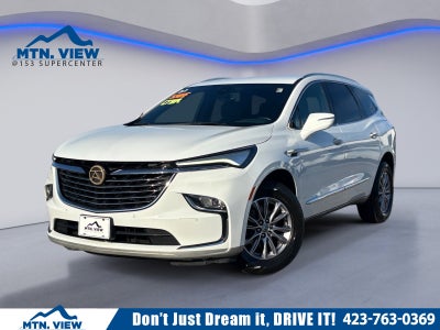 2023 Buick Enclave Essence