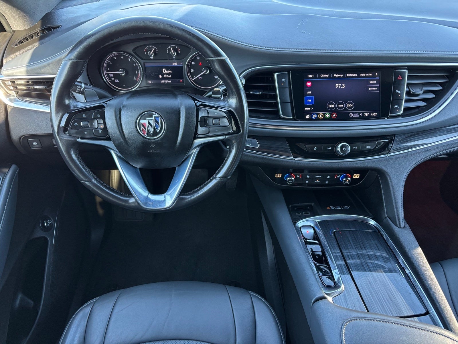 2023 Buick Enclave Essence