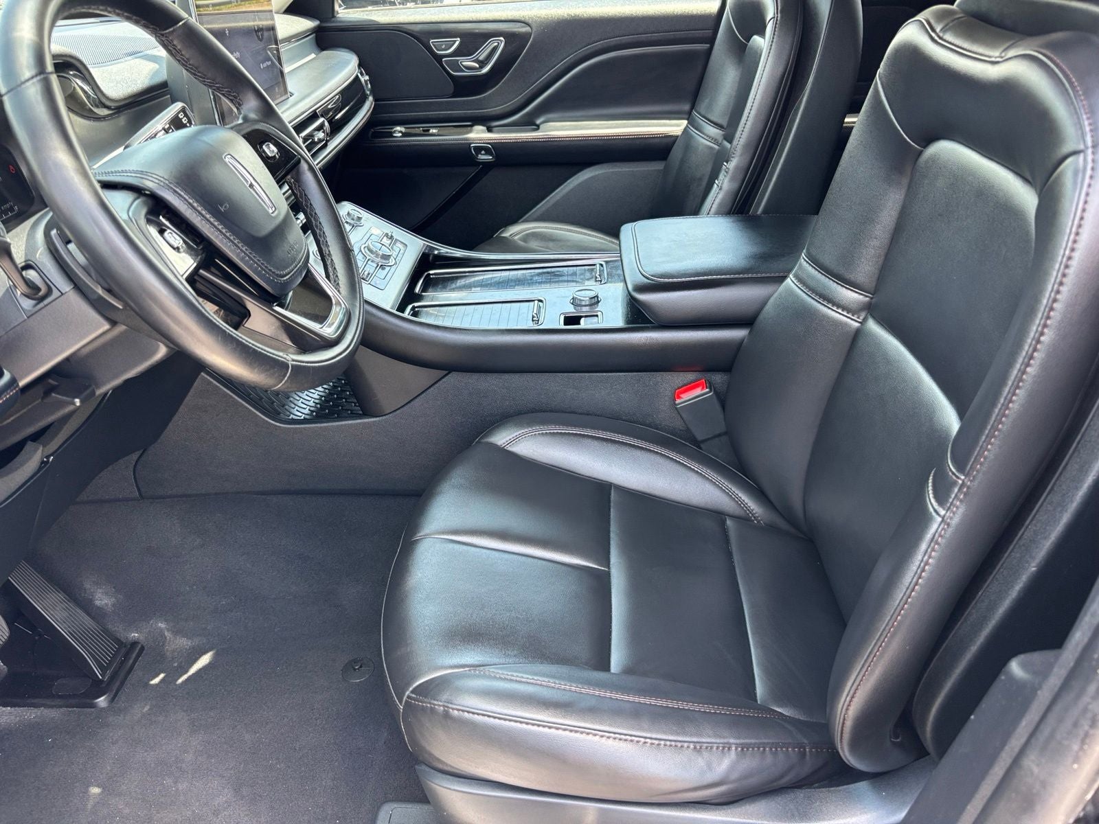 2023 Lincoln Aviator Standard