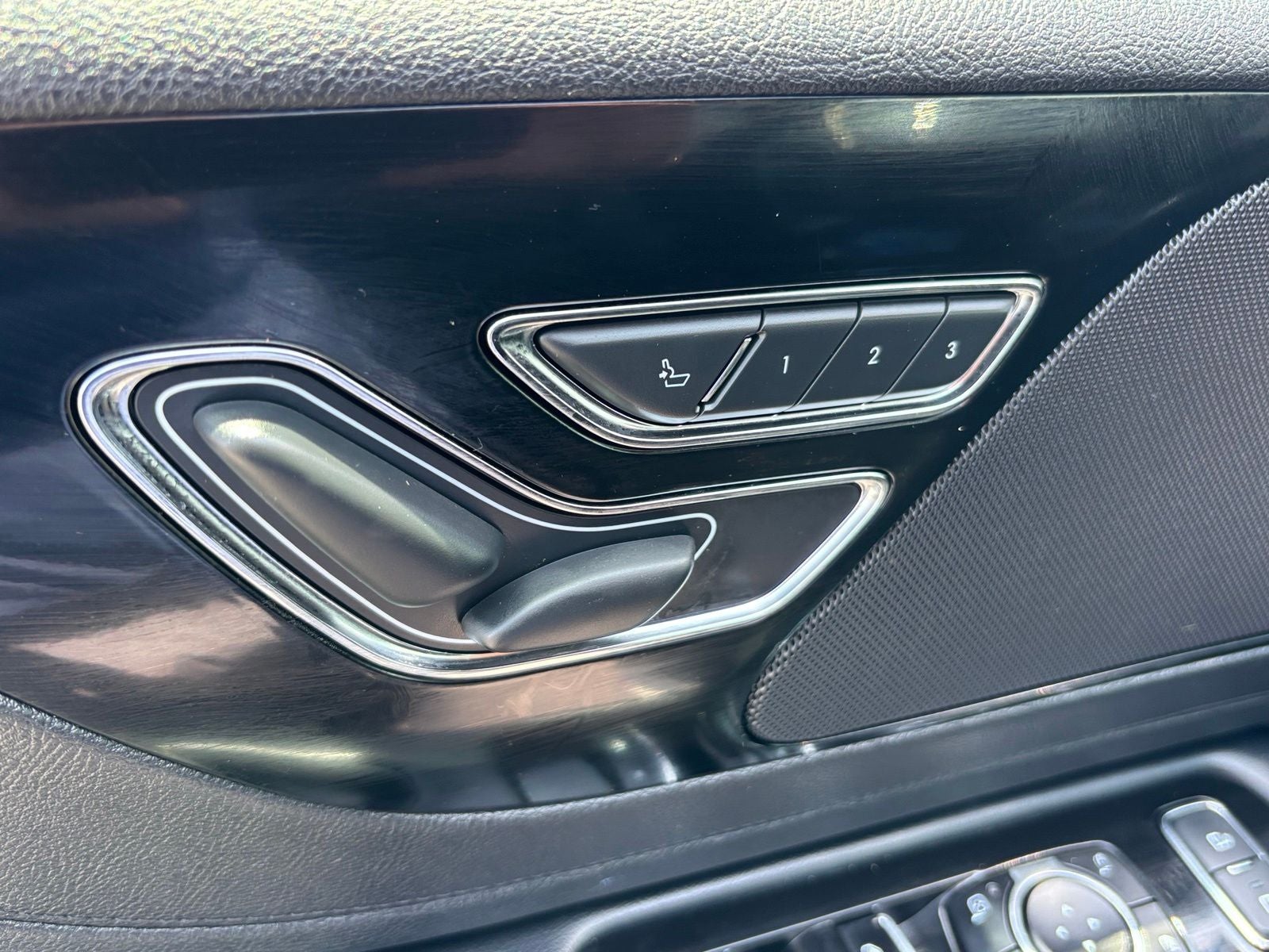 2023 Lincoln Aviator Standard