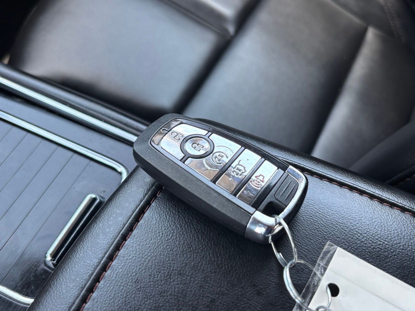 2023 Lincoln Aviator Standard