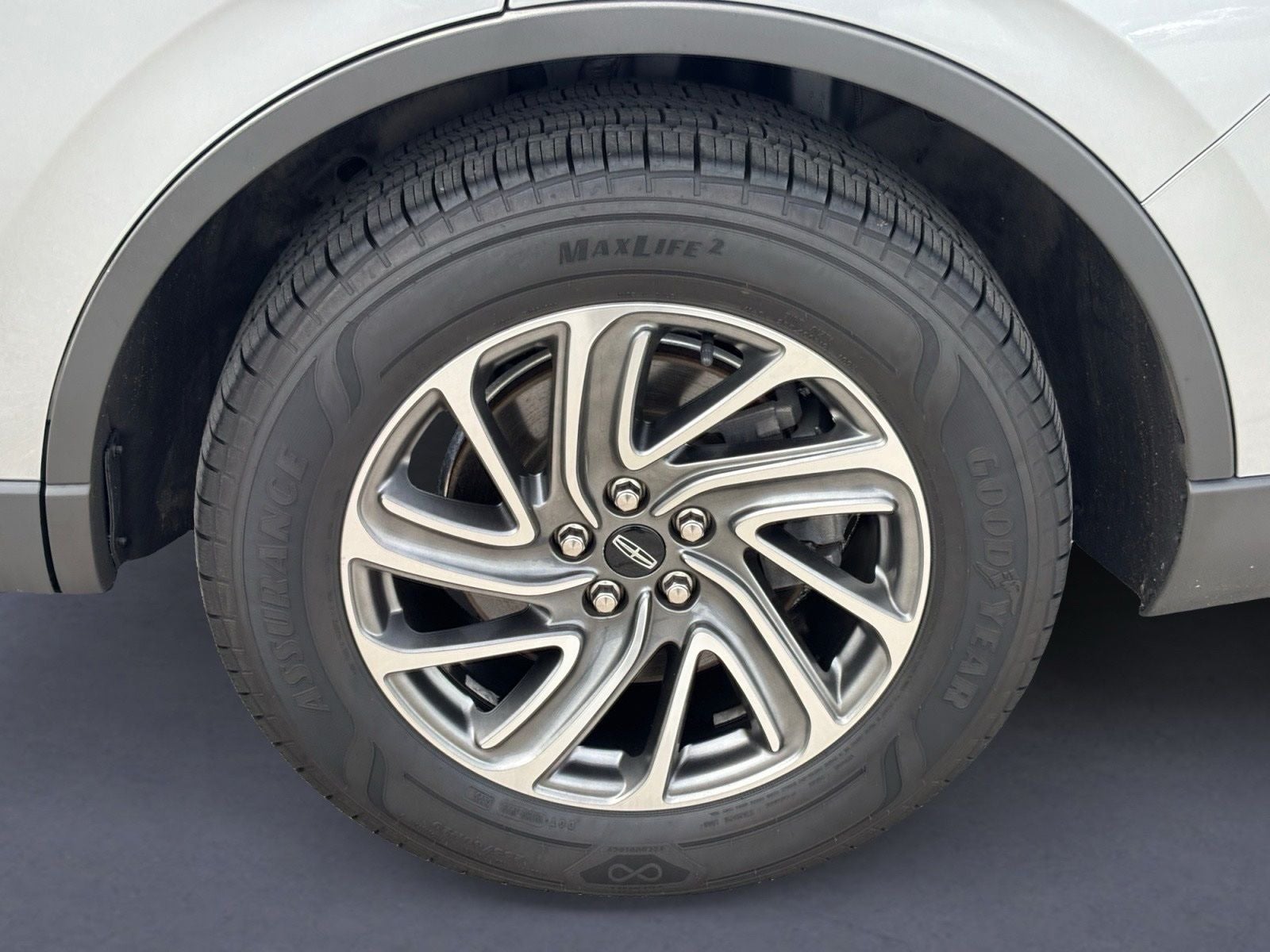 2023 Lincoln Aviator Standard