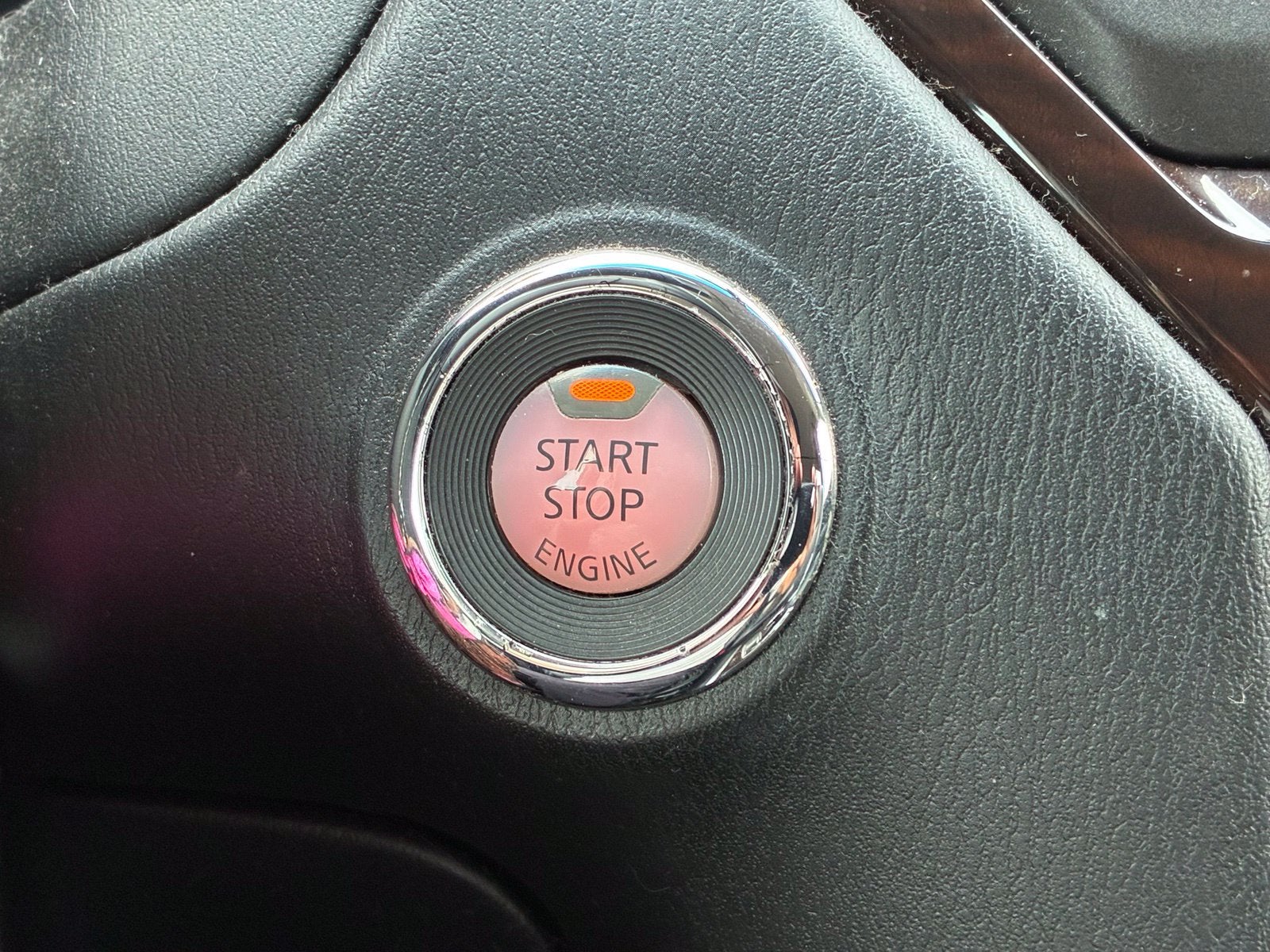 2014 Nissan Pathfinder Platinum