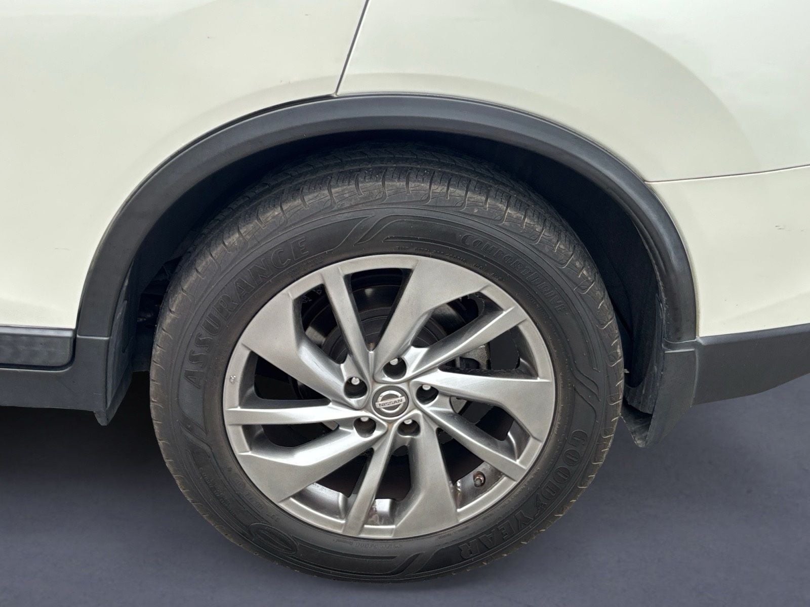 2015 Nissan Rogue SL