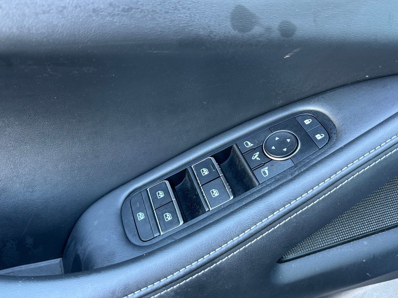 2023 INFINITI QX60 PURE
