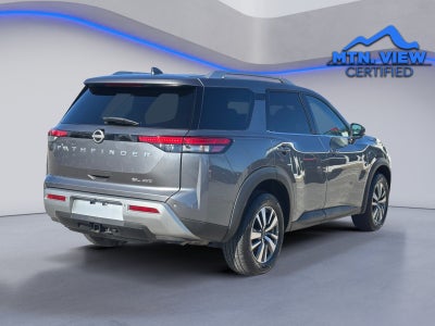 2024 Nissan Pathfinder SL