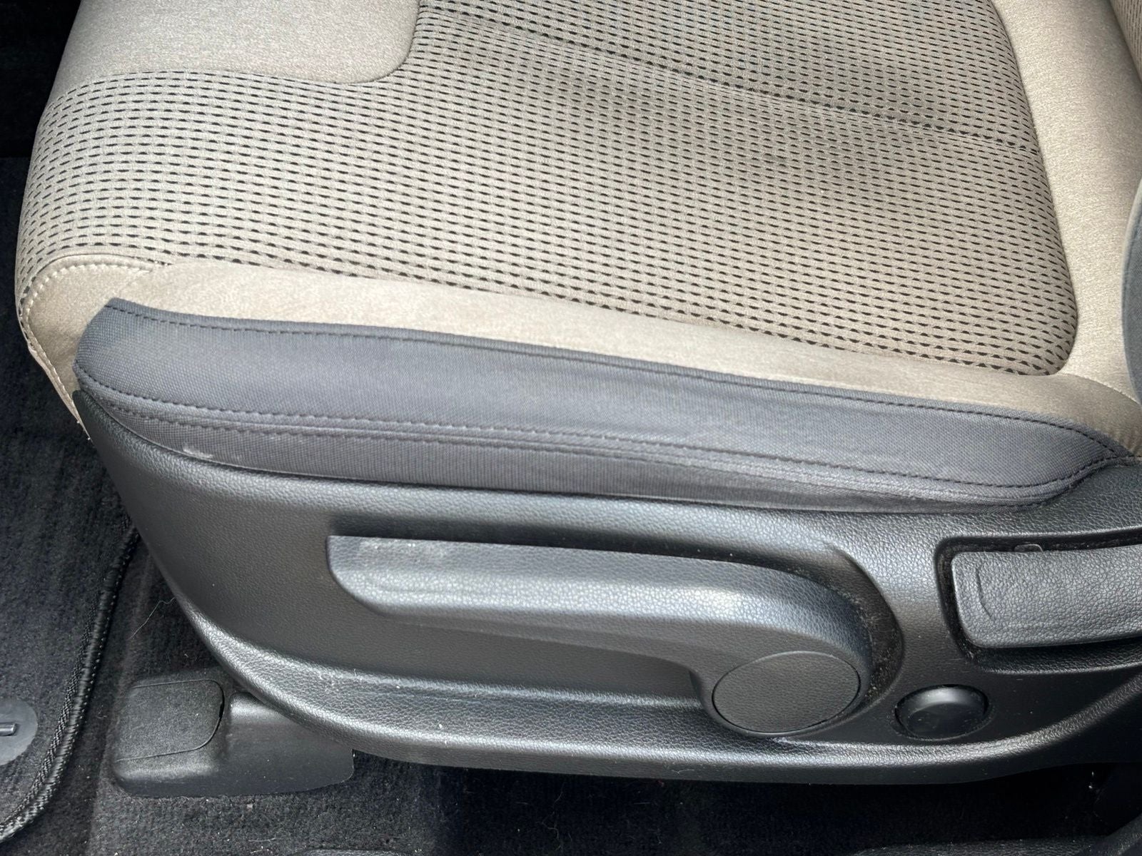 2022 Hyundai Santa Fe SE