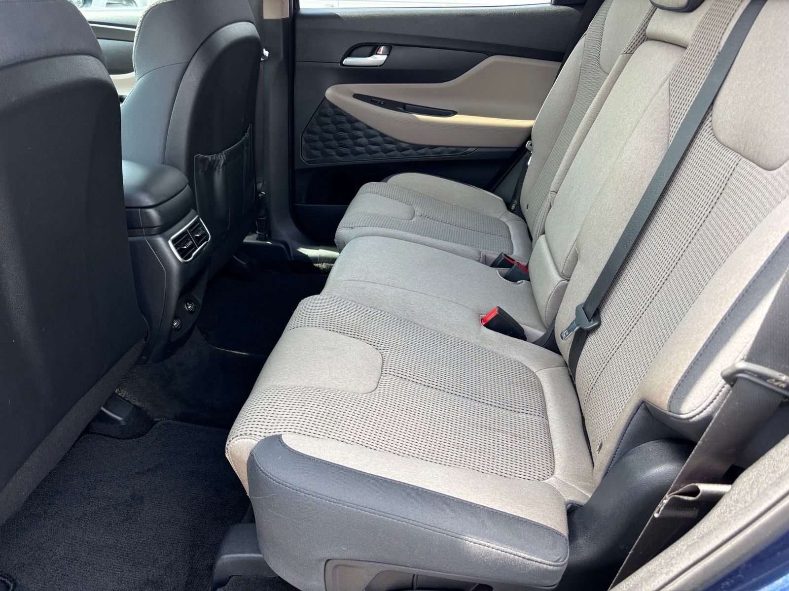 2022 Hyundai Santa Fe SE