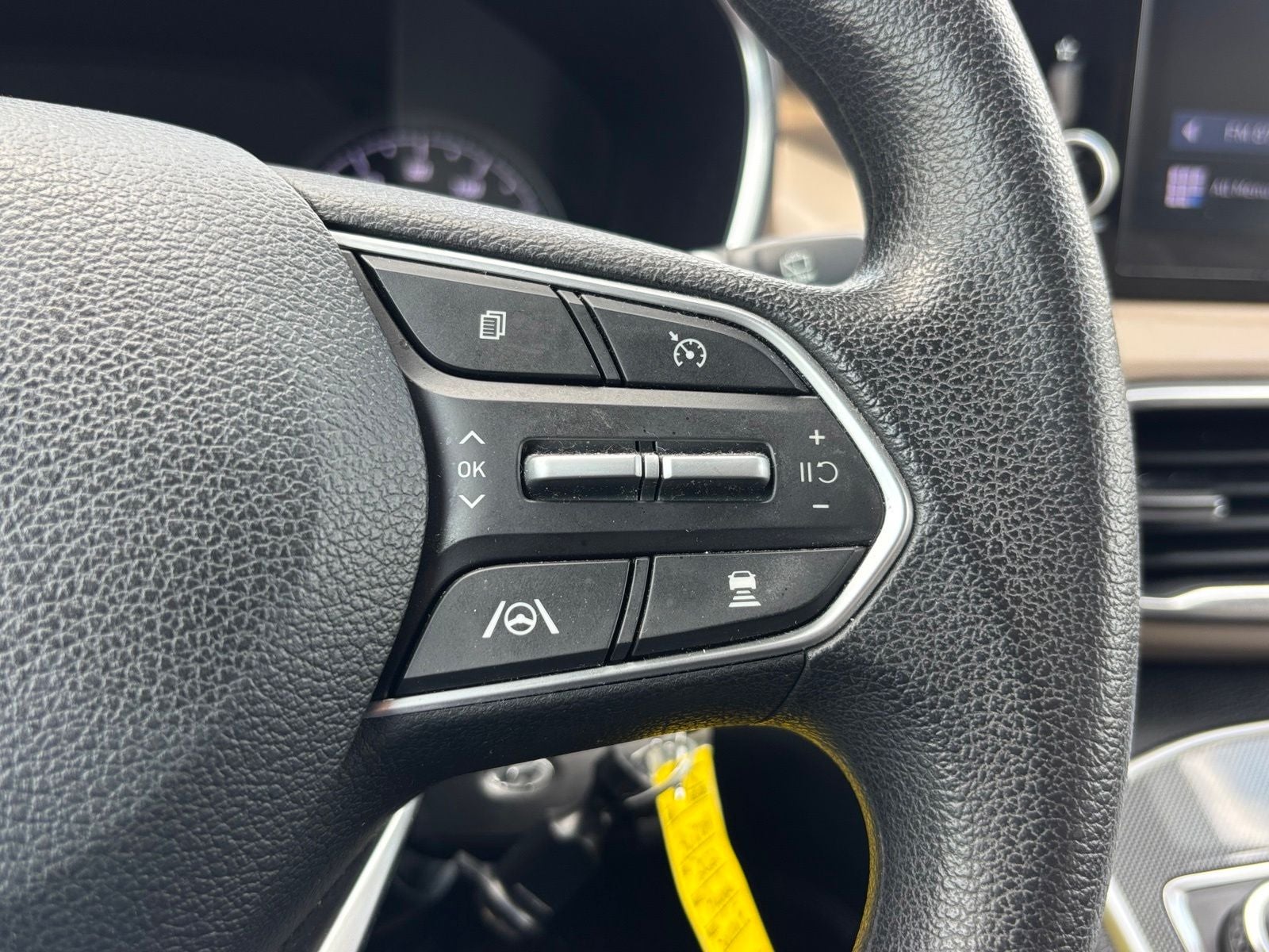 2022 Hyundai Santa Fe SE