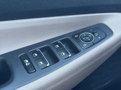 2022 Hyundai Santa Fe SE