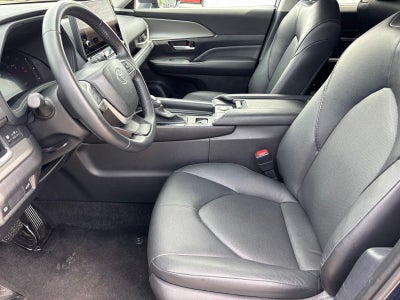2025 Toyota Grand Highlander XLE