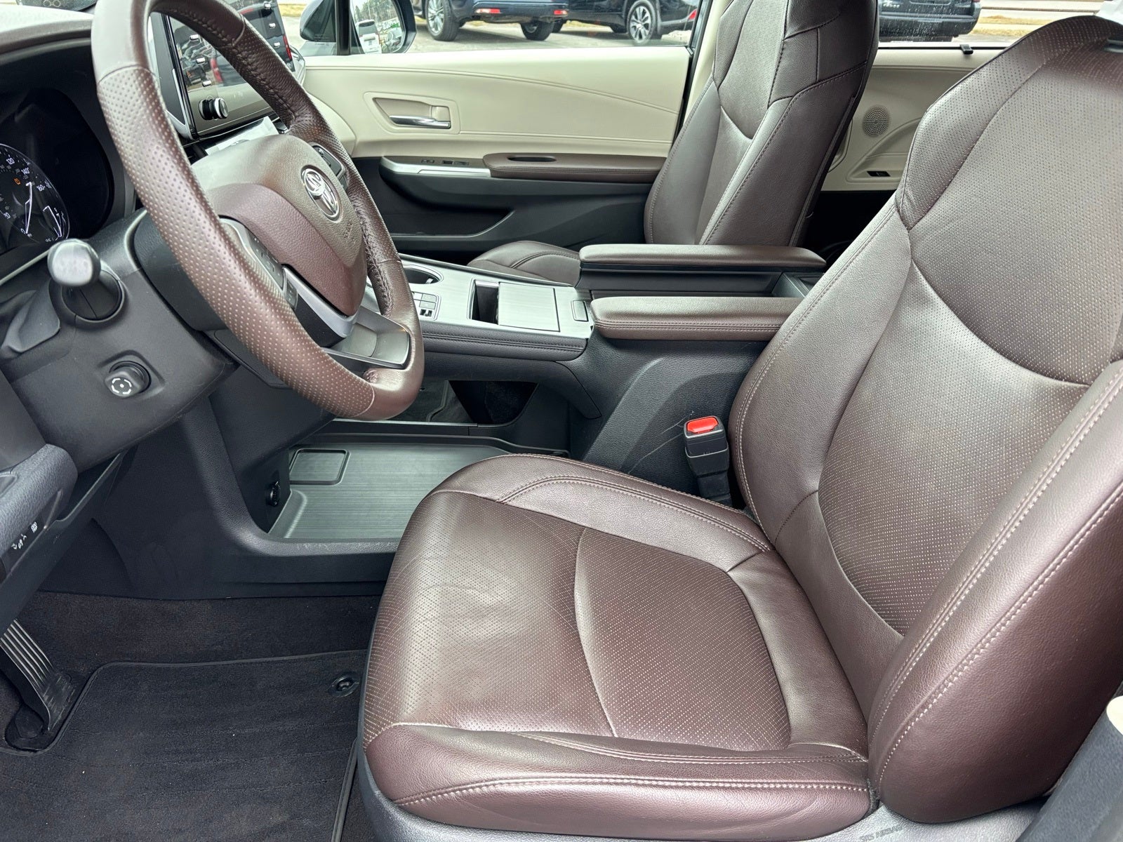 2021 Toyota Sienna Platinum 7 Passenger