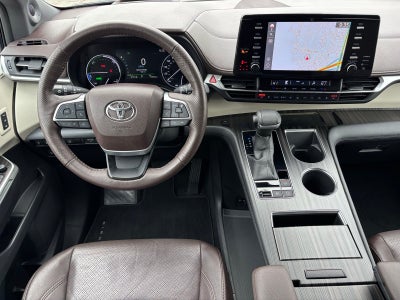 2021 Toyota Sienna Platinum 7 Passenger