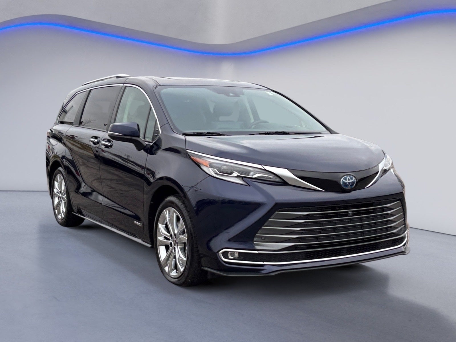 2021 Toyota Sienna Platinum 7 Passenger