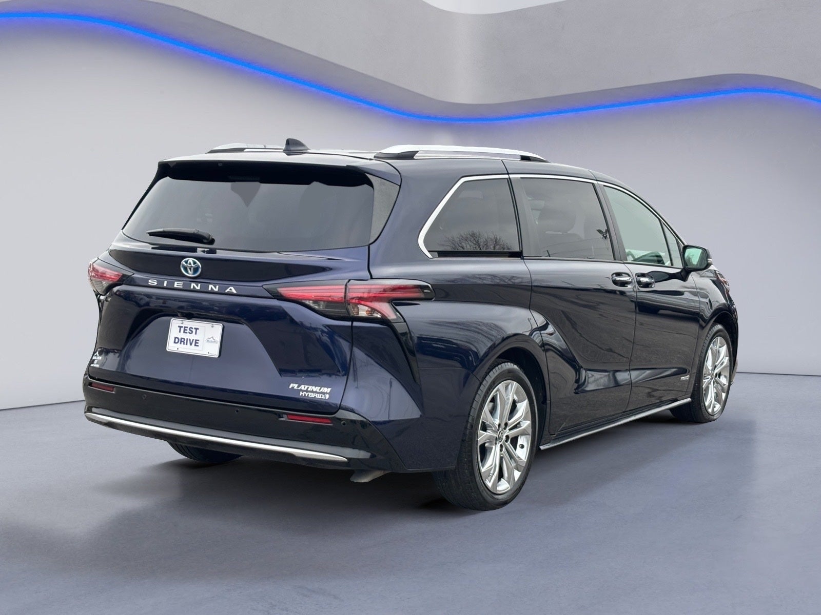 2021 Toyota Sienna Platinum 7 Passenger