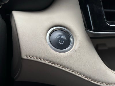 2025 Toyota Highlander Hybrid XLE