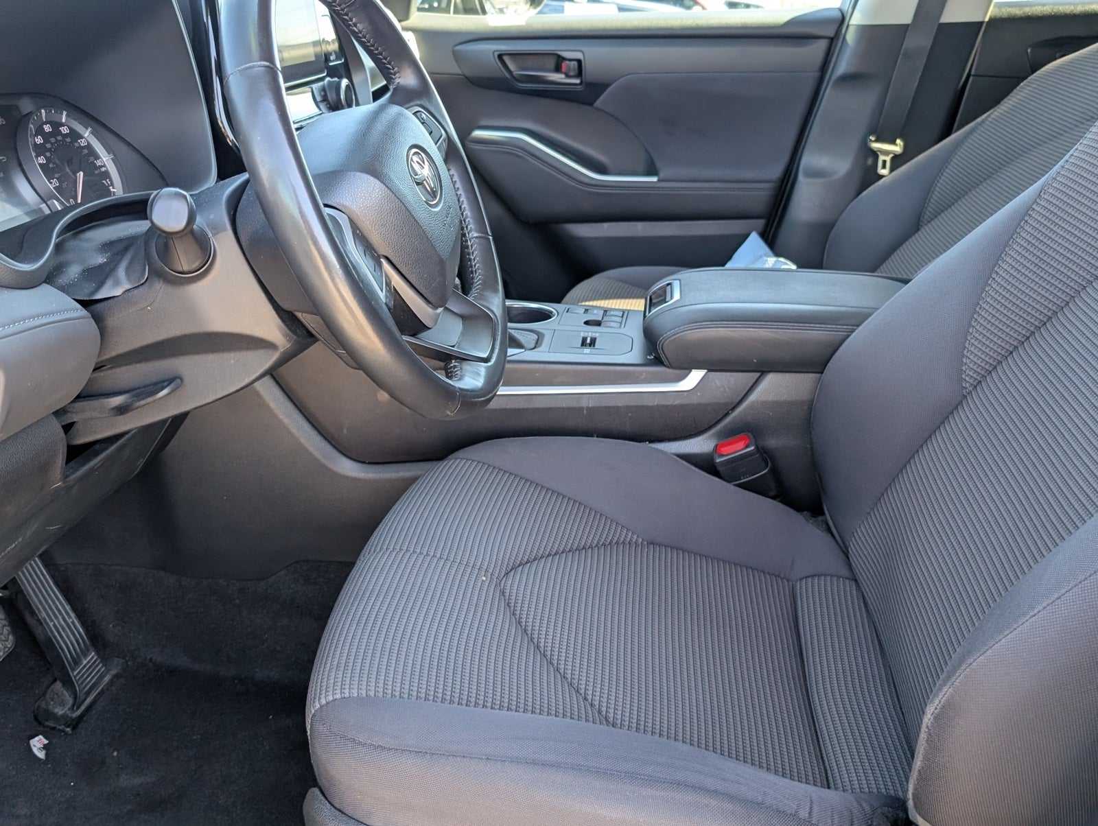 2024 Toyota Highlander Base