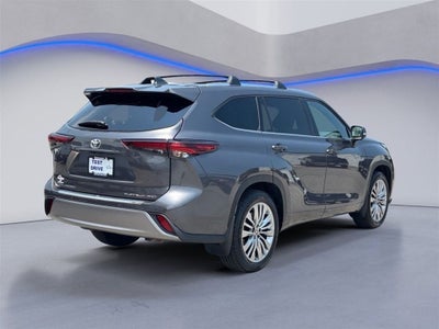 2024 Toyota Highlander Platinum
