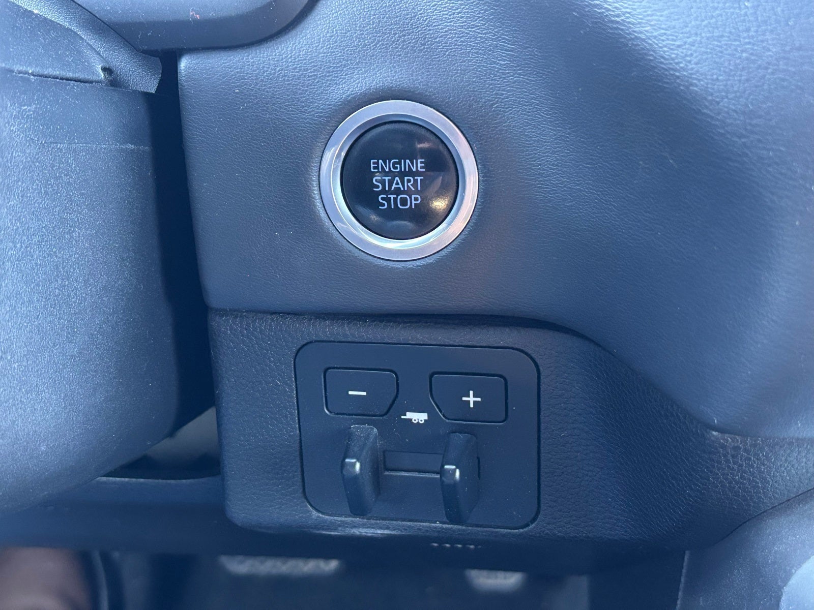 2022 Toyota Tundra Platinum