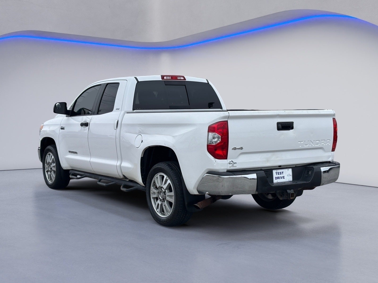 2016 Toyota Tundra SR5